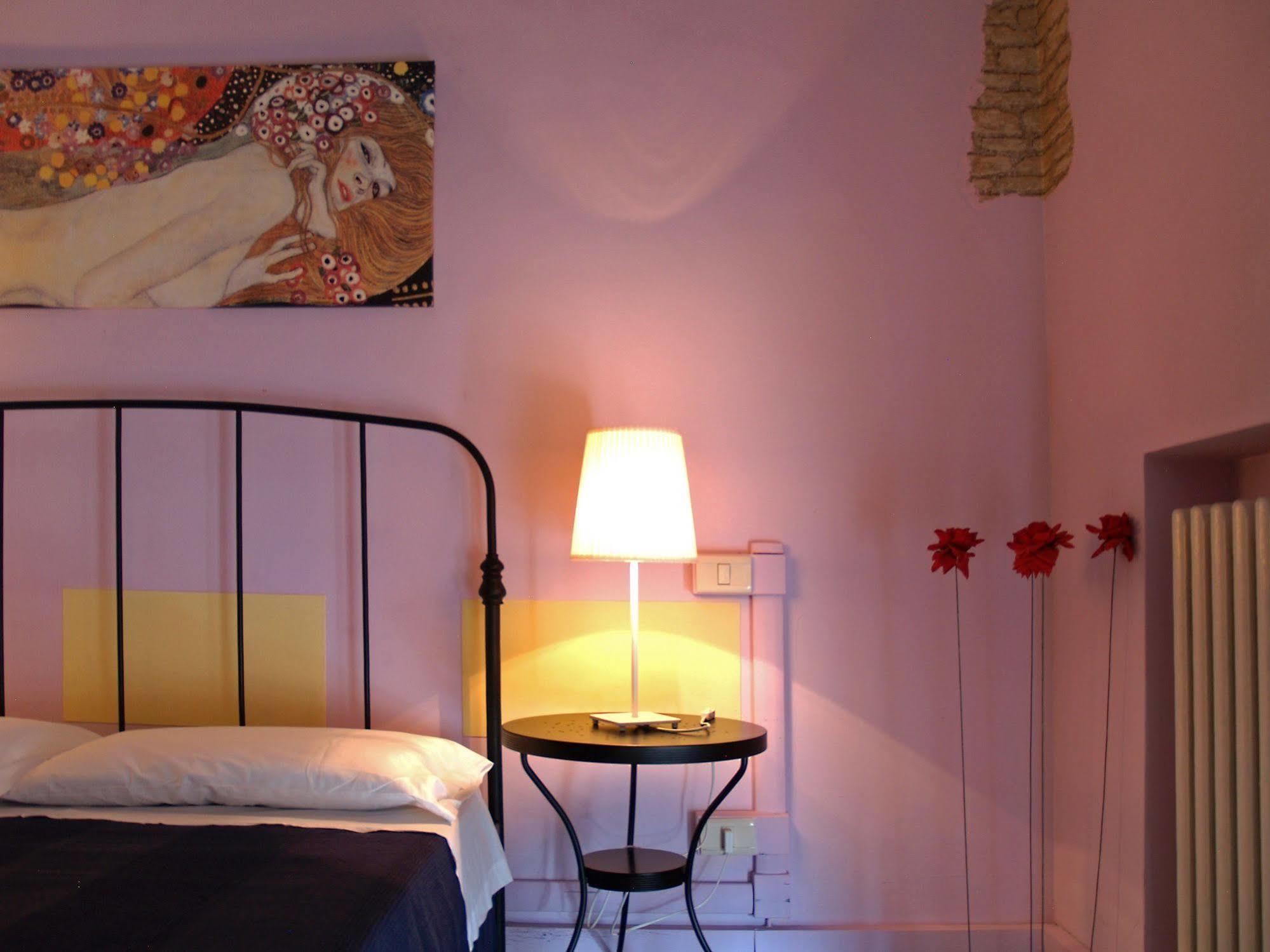 B&B Cameracaffe Centro Ареццо Экстерьер фото
